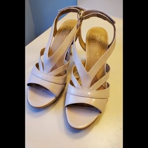 Ivory 8.5 DSW Sandals